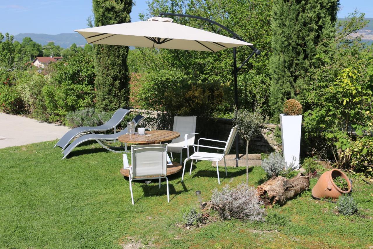 Chambres Et Table L' Echappee Bouvesse-Quirieu Exteriör bild