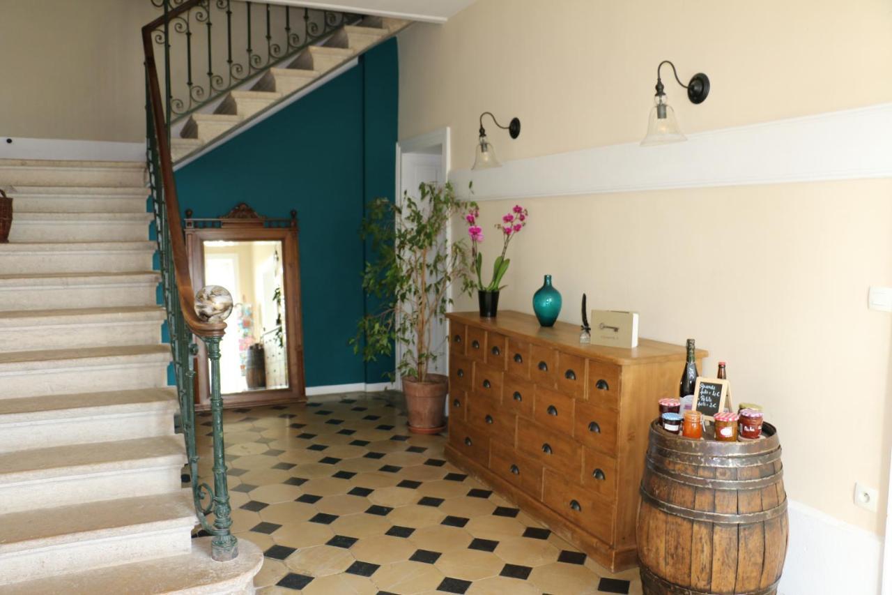 Chambres Et Table L' Echappee Bouvesse-Quirieu Exteriör bild